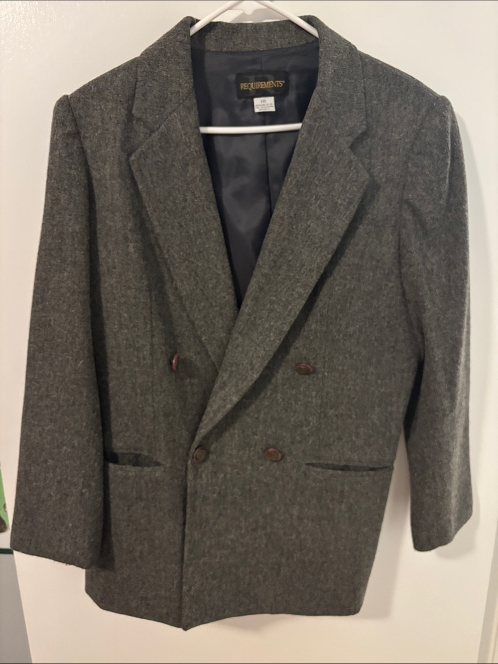 Vintage Quiet Luxury Old Money Requirements Double-Breasted Gray Wool Blazer 12
